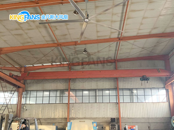 工业大风扇腐蚀螺栓的拆解方法